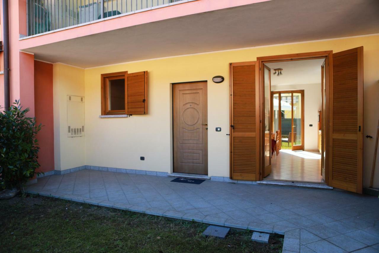Casa "Giardino Sulla Baia" Apartment Colico Exterior photo
